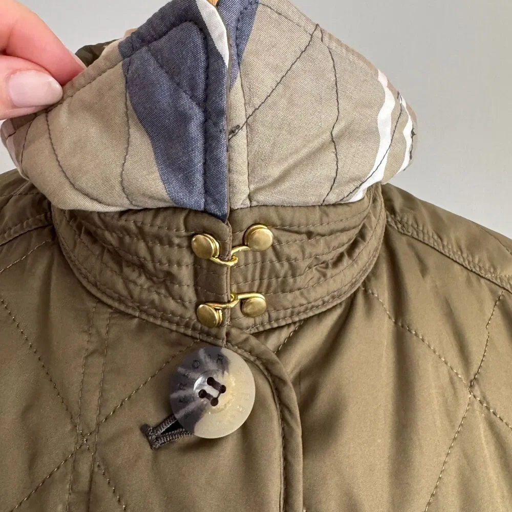Barbour Nelson Quilted Jacket from The Barbour Tartan Collection | UK 12, US 8 - Picture 11 of 13